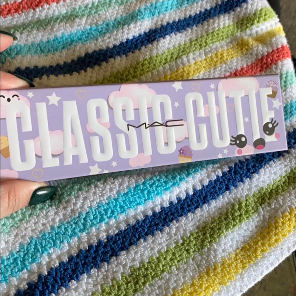 MAC Classic Cutie palette